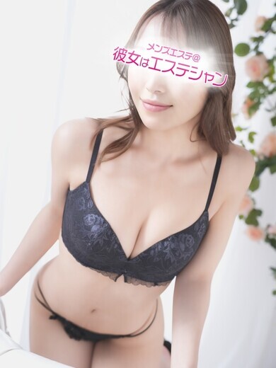 永田くれあ